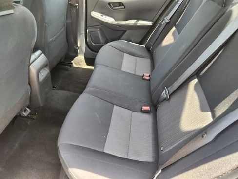 Used 2024 Nissan Sentra SV FWD image 30