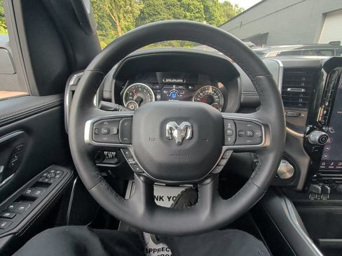 Used 2025 RAM 1500 Laramie w/ Sport Appearance Package AWD/4WD image 19