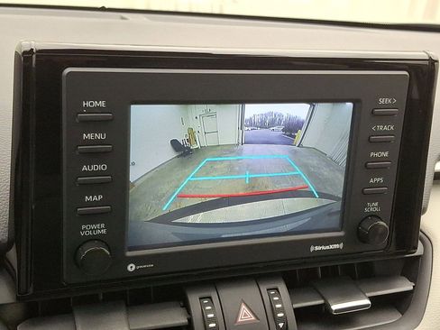 Certified 2022 Toyota RAV4 XLE Premium image 15