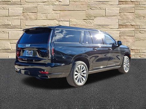 Certified 2024 Cadillac Escalade ESV Sport Platinum w/ LPO, ONYX Package image 6