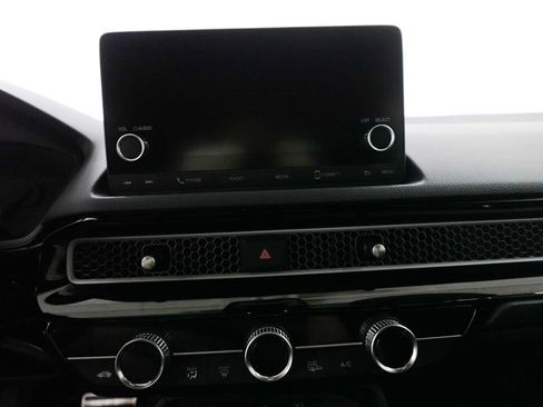 Used 2025 Honda Civic Sport image 21