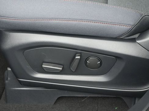 New 2026 Ford Explorer Active RWD image 9