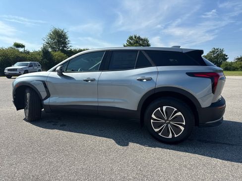 New 2025 Chevrolet Blazer EV LT AWD/4WD image 4