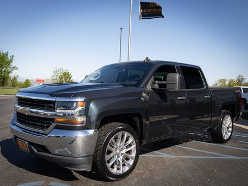 Used 2017 Chevrolet Silverado 1500 LS w/ LS Convenience Package AWD/4WD image 6