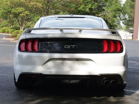 Used 2018 Ford Mustang GT Premium w/ GT Performance Package RWD image 4