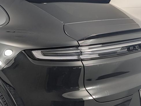 New 2026 Porsche Cayenne GTS AWD/4WD image 16