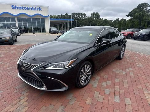 Used 2021 Lexus ES 350 w/ Premium Package FWD image 1