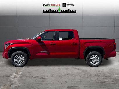 New 2026 Toyota Tundra SR5 w/ SR5 Premium Package