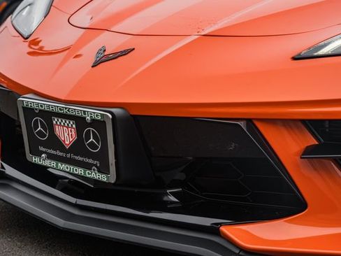 Used 2020 Chevrolet Corvette Stingray Coupe w/ Z51 Performance Package image 13