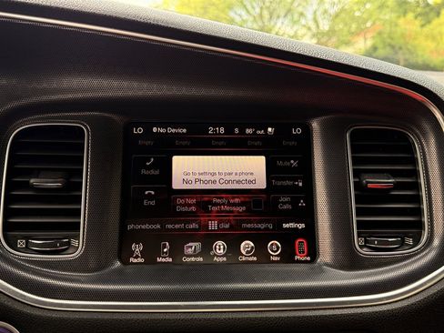 Used 2016 Dodge Charger R/T Scat Pack w/ Beats Audio Group RWD image 21