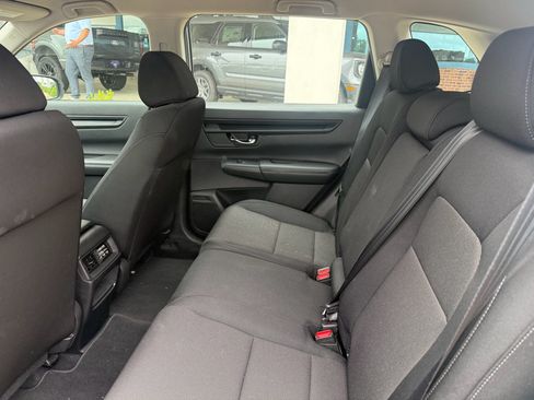 Used 2023 Honda CR-V LX image 9
