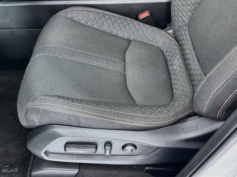 Certified 2023 Honda Pilot Sport image 18