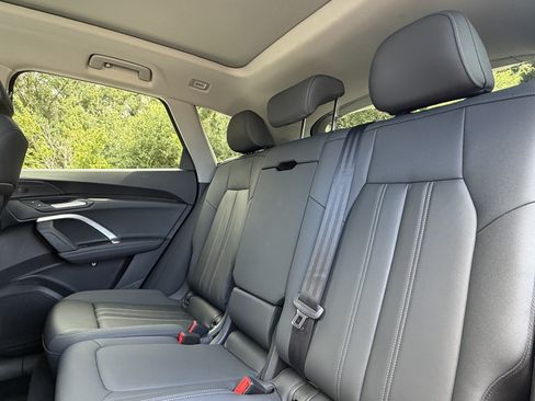 Used 2026 Audi Q5 Premium AWD/4WD image 19