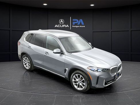 Used 2026 BMW X5 xDrive40i AWD/4WD image 47