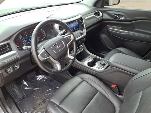 Used 2020 GMC Acadia SLT AWD/4WD image 16
