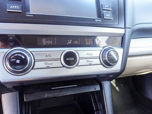 Used 2017 Subaru Outback 2.5i image 20