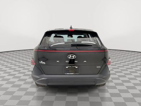 Used 2026 Hyundai Kona SE AWD/4WD image 9
