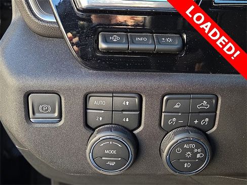 Used 2024 Chevrolet Silverado 2500 High Country w/ High Country Premium Package image 24