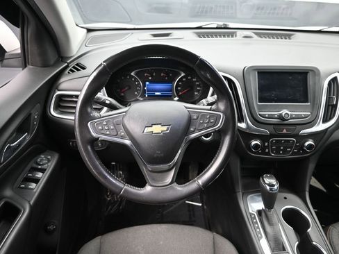 Used 2020 Chevrolet Equinox LT image 23