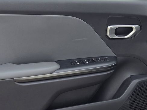 New 2026 Kia K4 LXS image 15