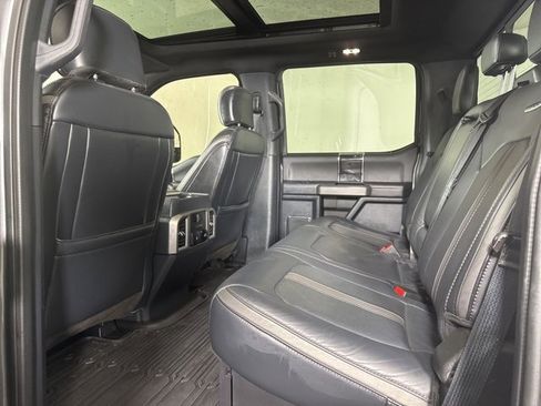 Certified 2022 Ford F250 Platinum image 12