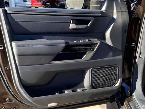 Used 2024 Toyota Tundra Limited image 19