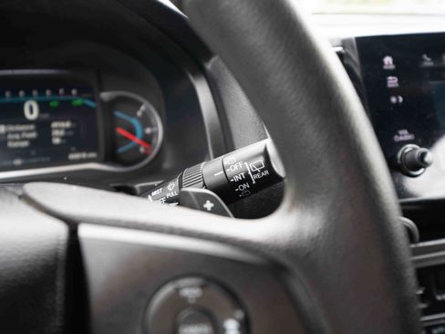 Used 2021 Honda Passport Sport image 14