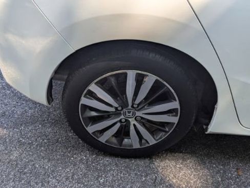 Used 2016 Honda Fit EX-L image 12