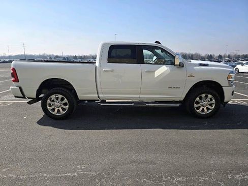 Used 2023 RAM 2500 Laramie AWD/4WD image 9