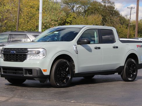 Used 2024 Ford Maverick XLT w/ Equipment Group 300A Standard image 4