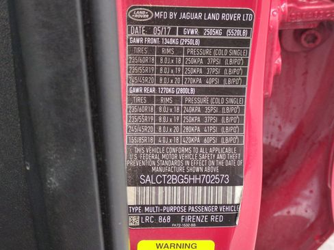 Used 2017 Land Rover Discovery Sport HSE Luxury image 37