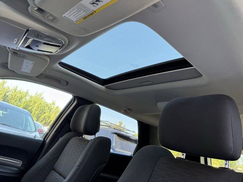 Used 2018 Dodge Durango SXT w/ Quick Order Package 2BB image 12