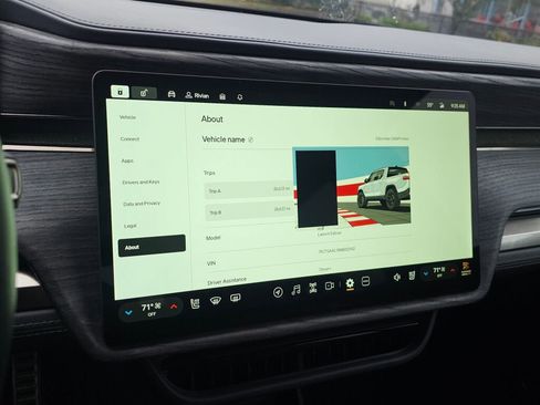 Used 2022 Rivian R1T Launch Edition image 36