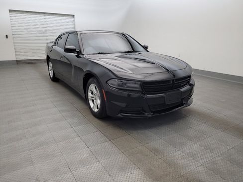 Used 2020 Dodge Charger SXT RWD image 13