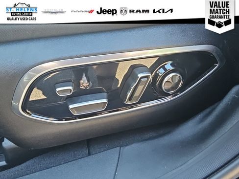 Used 2024 Jeep Wagoneer Limited AWD/4WD image 12