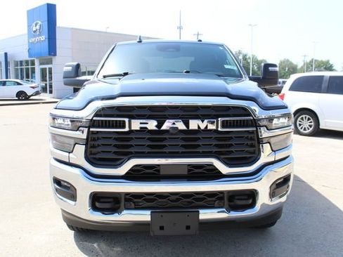 Used 2026 RAM 2500 Big Horn AWD/4WD image 8