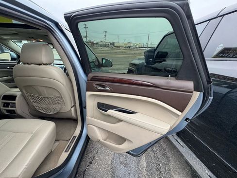 Used 2013 Cadillac SRX Luxury w/ Driver Awareness Package image 18