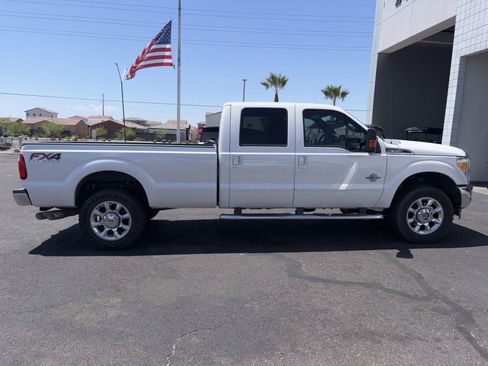 Used 2015 Ford F350 Lariat w/ Lariat Interior Package AWD/4WD image 8