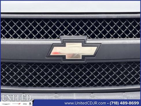 Used 2013 Chevrolet Express 1500 image 10