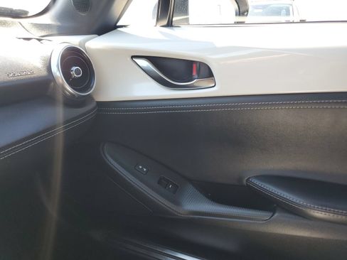 Certified 2022 MAZDA MX-5 Miata Grand Touring RWD image 28