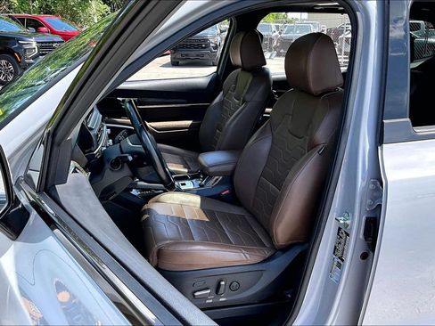 Used 2022 Kia Telluride SX w/ SX Prestige Package AWD/4WD image 20