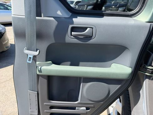 Used 2003 Honda Element EX image 17