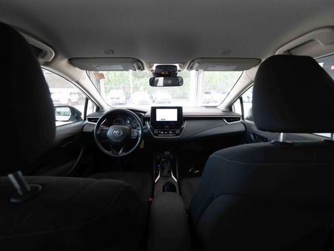 Used 2024 Toyota Corolla LE image 19