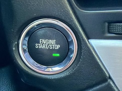 Used 2019 GMC Yukon SLT AWD/4WD image 21