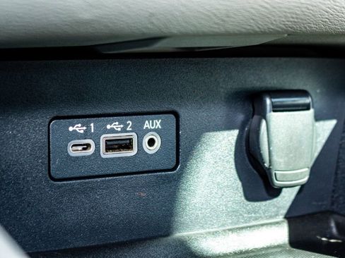 Used 2019 Nissan Altima 2.5 Platinum image 16