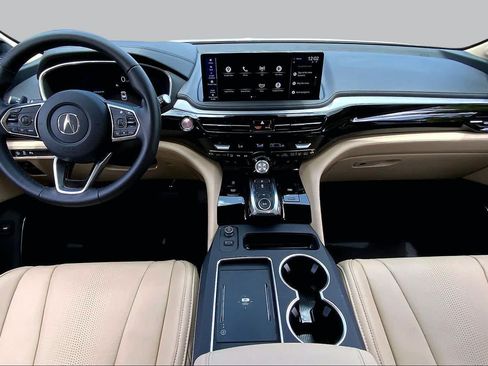 Used 2026 Acura MDX FWD w/ Technology Package image 16