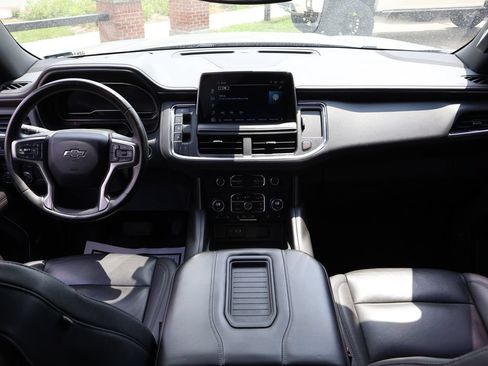 Used 2023 Chevrolet Tahoe Z71 AWD/4WD image 14