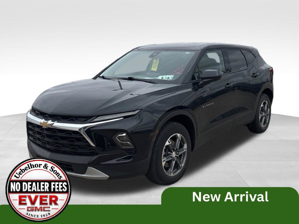 Used 2025 Chevrolet Blazer LT FWD 360° Tour