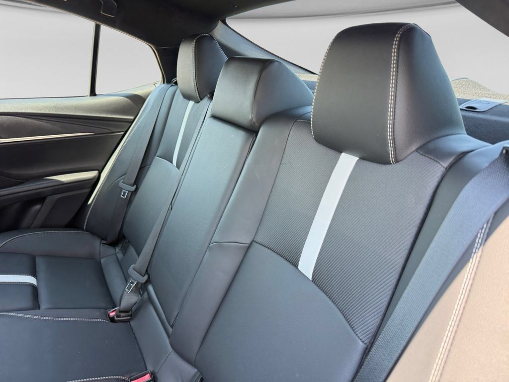 Used 2026 Toyota Camry SE FWD image 36