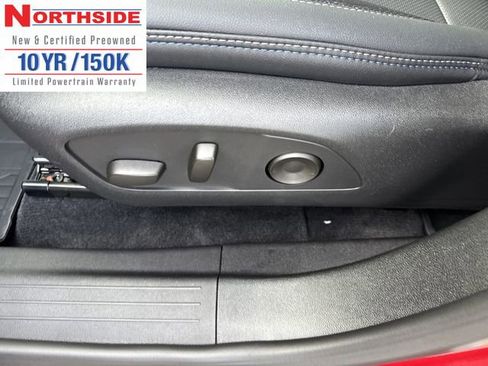 New 2026 Chevrolet Equinox EV LT image 16